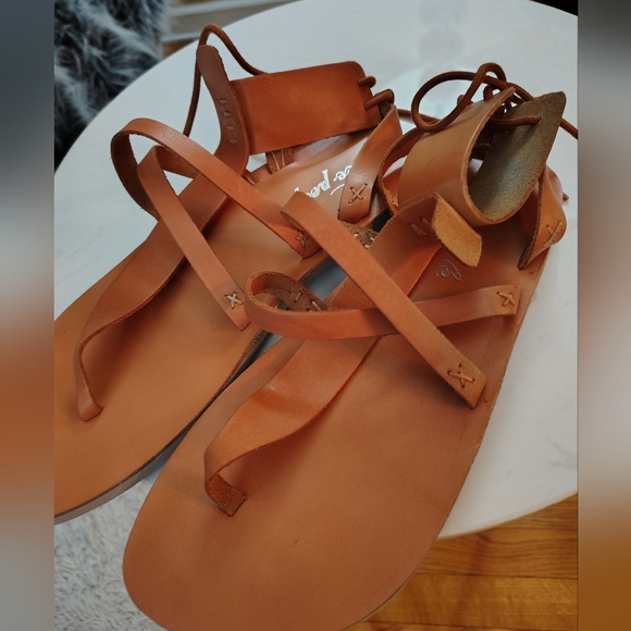 🆕⭐ Free People Burnt Tan Leather Sandals - Picture 14 of 15